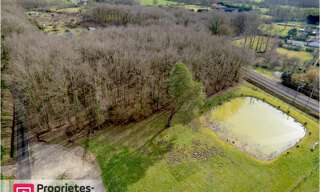 Maison  4322 m² à vendre à Thénioux (18100)