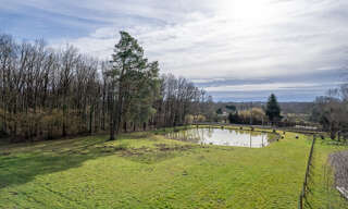 Maison  4322 m² à vendre à Thénioux (18100)