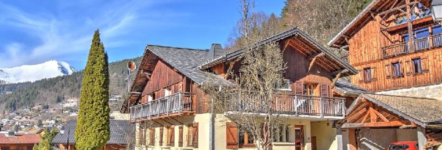 Maison 9 Pièces 230 m² à vendre à Morzine (74110)