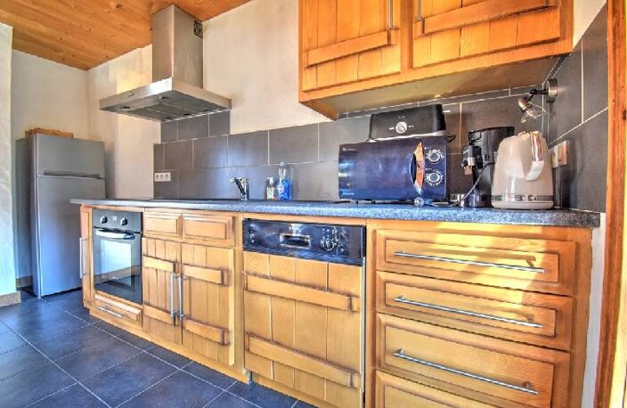 Vente maison 9 pièces 230 m² Morzine (74110) — photo 4