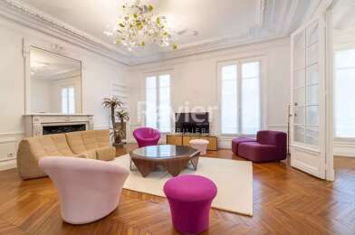 Appartement 6 pièces 5750 €