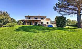 Maison 9 Pièces 300 m² à vendre à Cluny (71250)