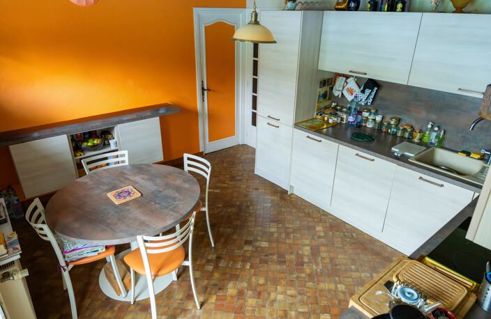 Vierzon Sud - Propriété T.7 - 6 chambres - 195 M² — photo 3