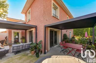 Maison 5 pièces 449000 €