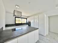 MAISON PLAIN-PIED - 4 PIECES - GARAGE - BUANDERIE-330M2 — photo 2