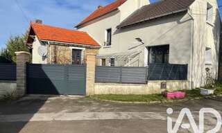 Maison 5 Pièces 138 m² à vendre à Montreuil-aux-Lions (02310)