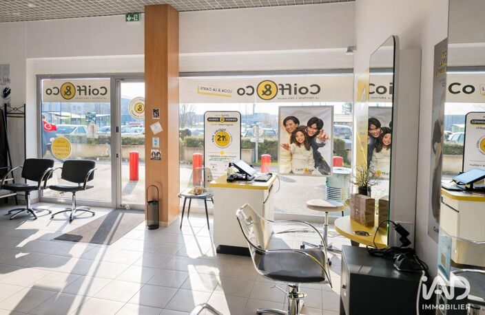 Vente Boutique/Local commercial 500 m&sup2; — photo 3