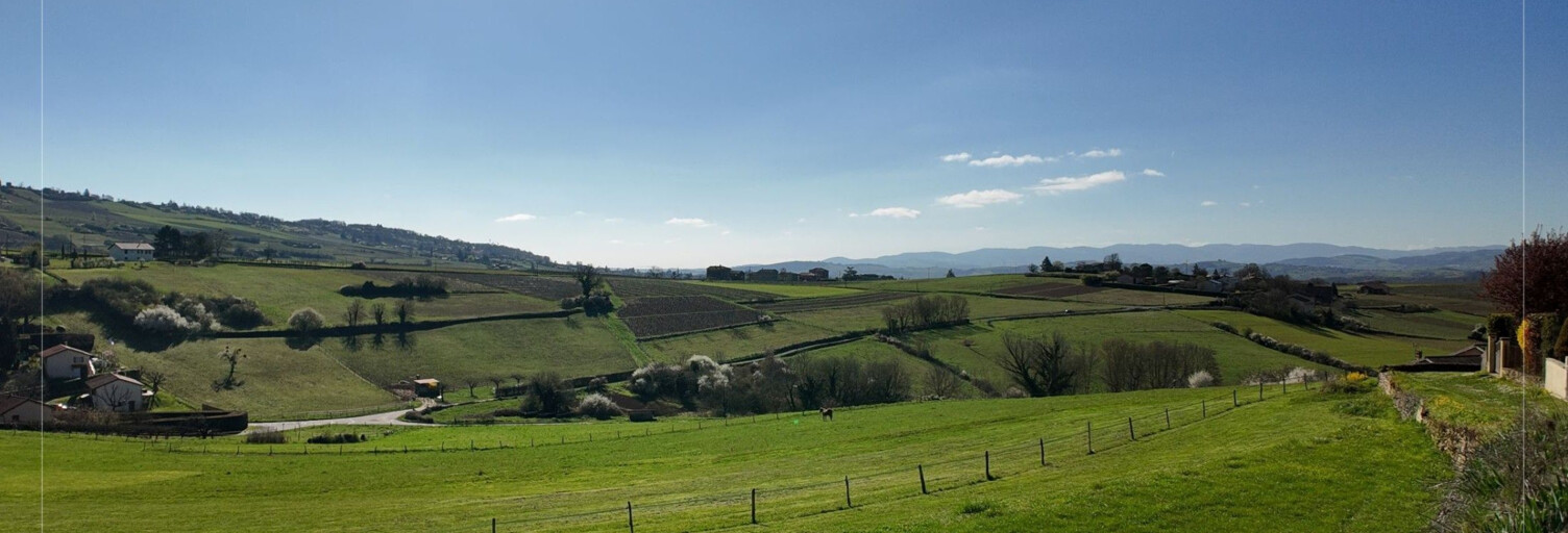 Terrain  542 m² à vendre à Val d'Oingt (69620)