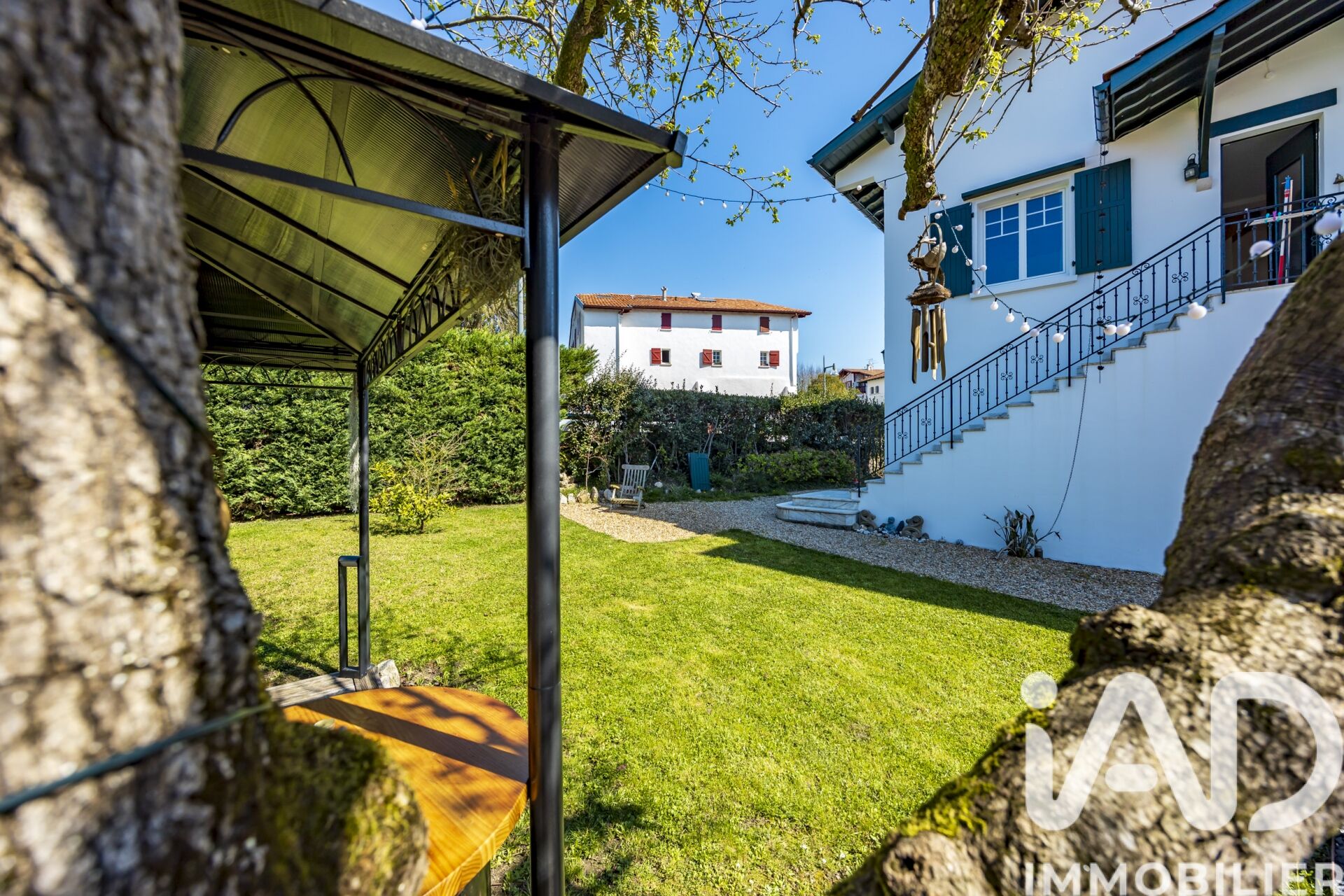 Vente Maison/villa 8 pièces - Photo 2