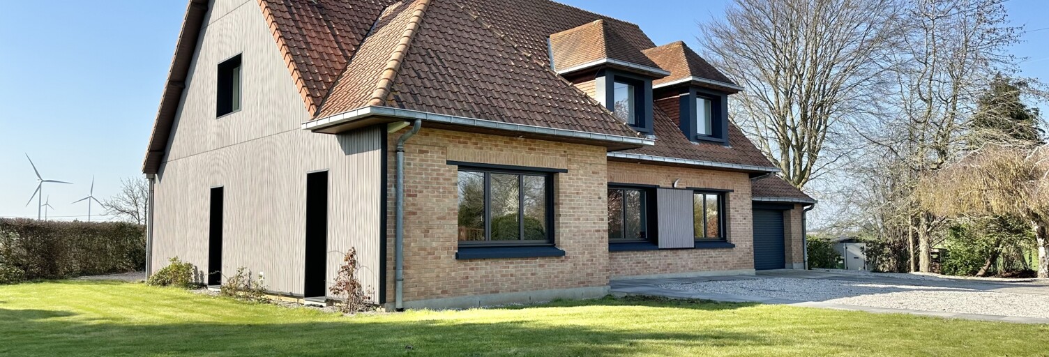 Maison 8 Pièces 208 m² à vendre à Saint-Hilaire-Cottes (62120)