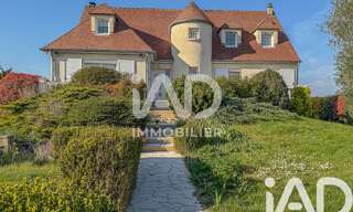 Maison 9 Pièces 273 m² à vendre à Rozay-en-Brie (77540)