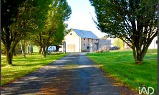 Commerce  131 m² à vendre à Villiers-Charlemagne (53170)