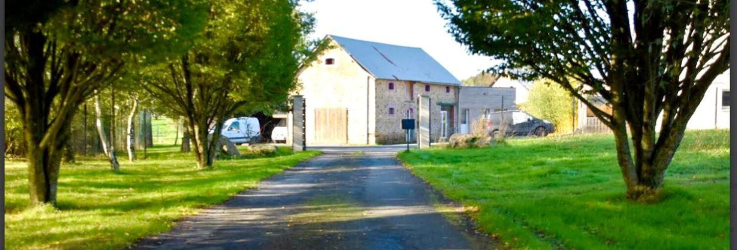 Commerce  131 m² à vendre à Villiers-Charlemagne (53170)