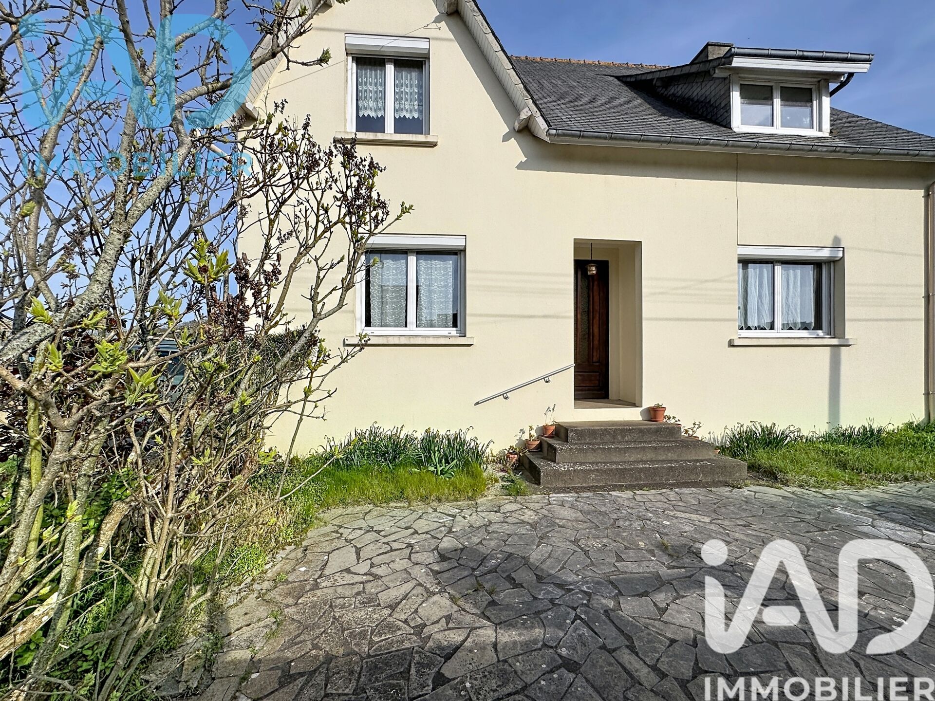St-Brieuc - 122m² - 7p. - 6ch.