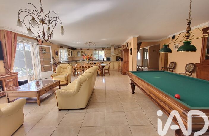 Vente Maison traditionnelle 9 pièces — photo 3