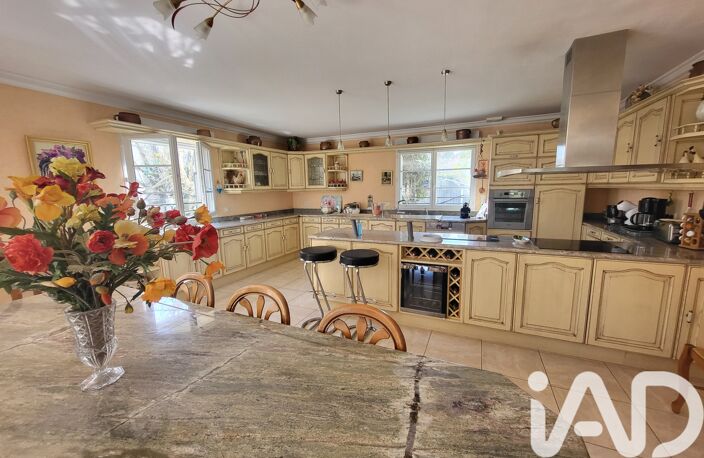 Vente Maison traditionnelle 9 pièces — photo 4