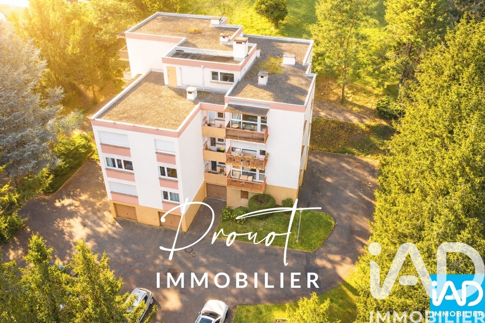 Vente Appartement 4 pièces - Photo 2