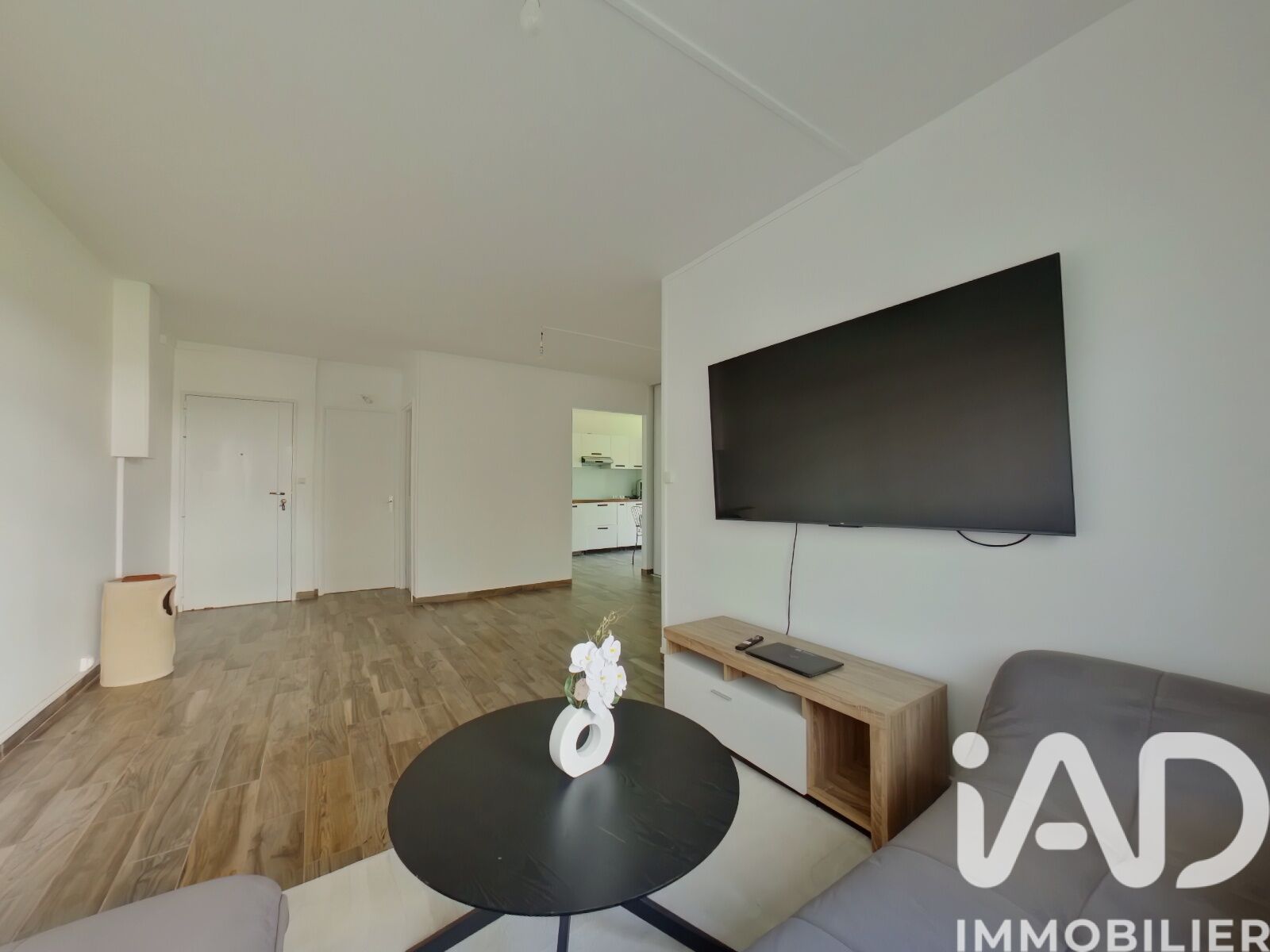 Vente Appartement 3 pièces - Photo 2