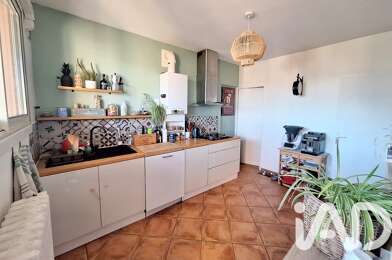 Appartement 4 pièces 220000 €