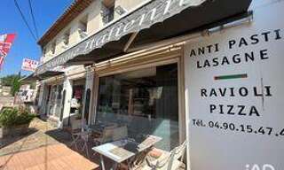 Commerce  120 m² à vendre à Villeneuve-lès-Avignon (30400)