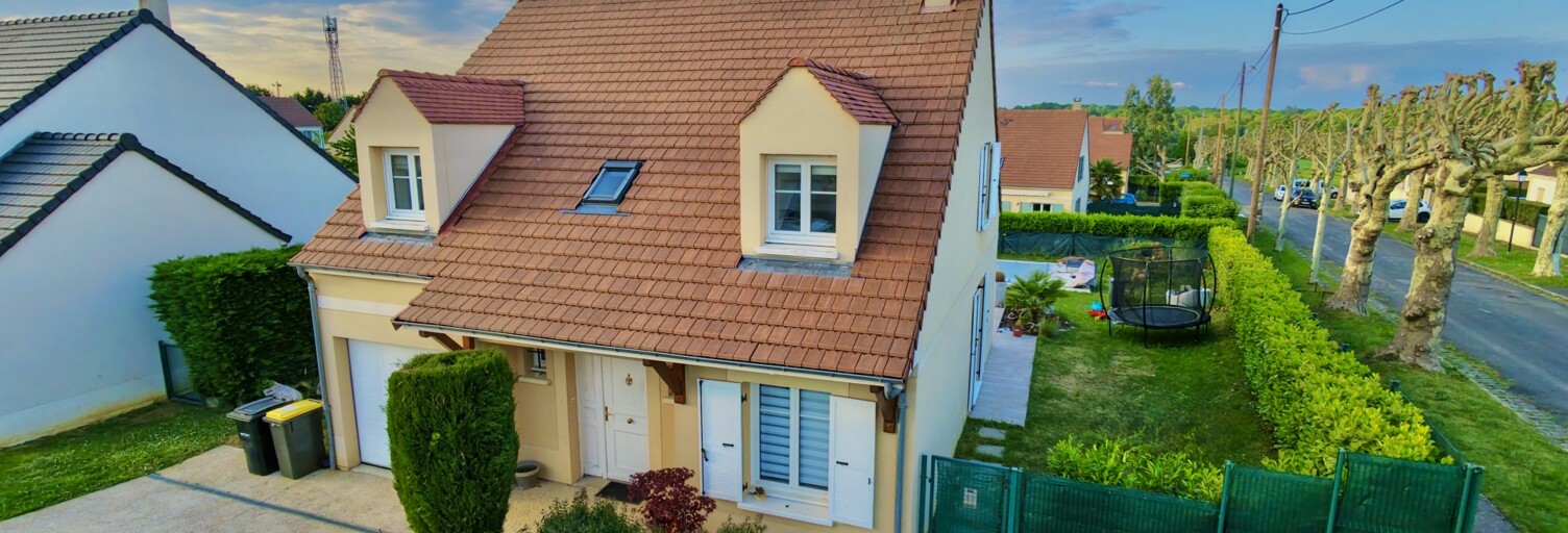 Maison 5 Pièces 104 m² à vendre à Ozouer-le-Voulgis (77390)