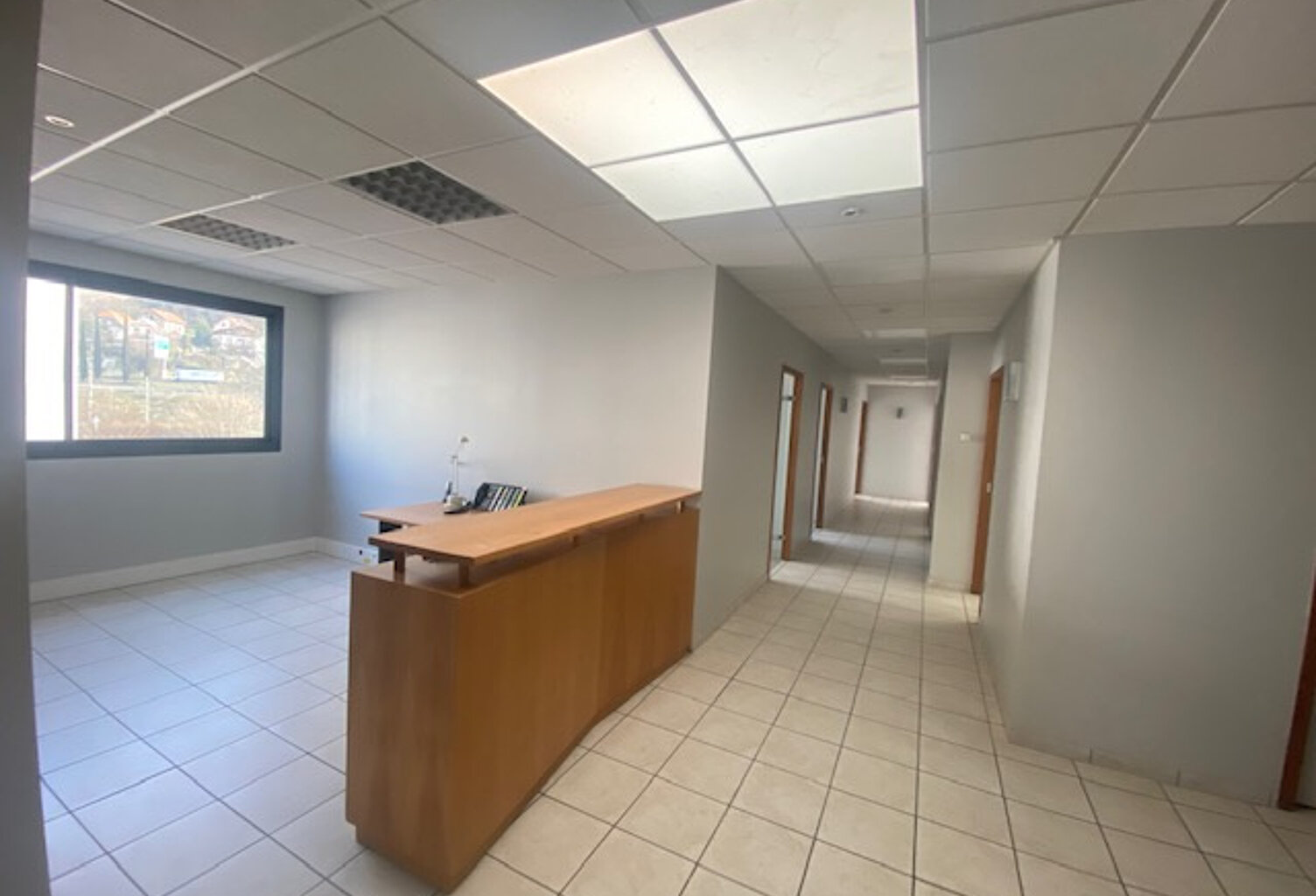 Chambéry, plateau de bureaux à vendre de 220 m2 — photo 1