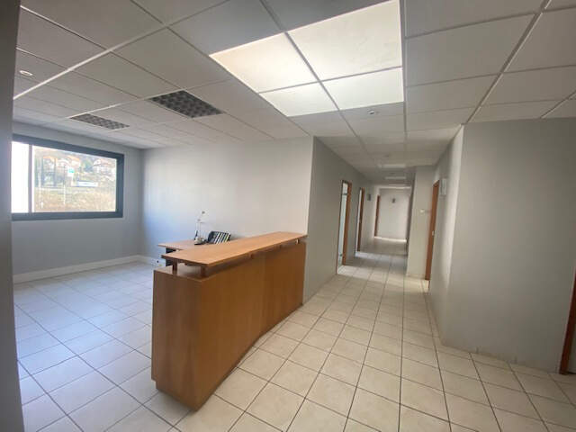 Chambéry, plateau de bureaux à vendre de 220 m2 — photo du bien
