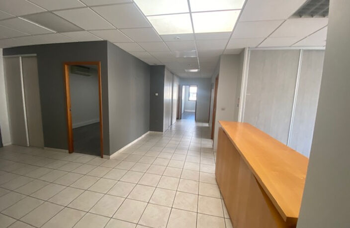 Chambéry, plateau de bureaux à vendre de 220 m2 — photo 2