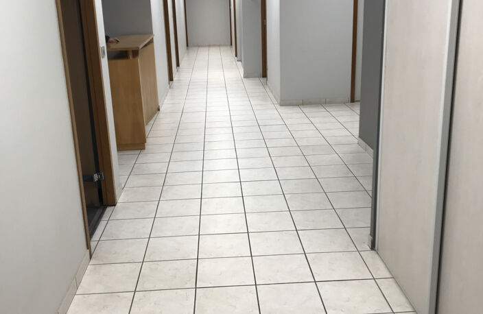 Chambéry, plateau de bureaux à vendre de 220 m2 — photo 5