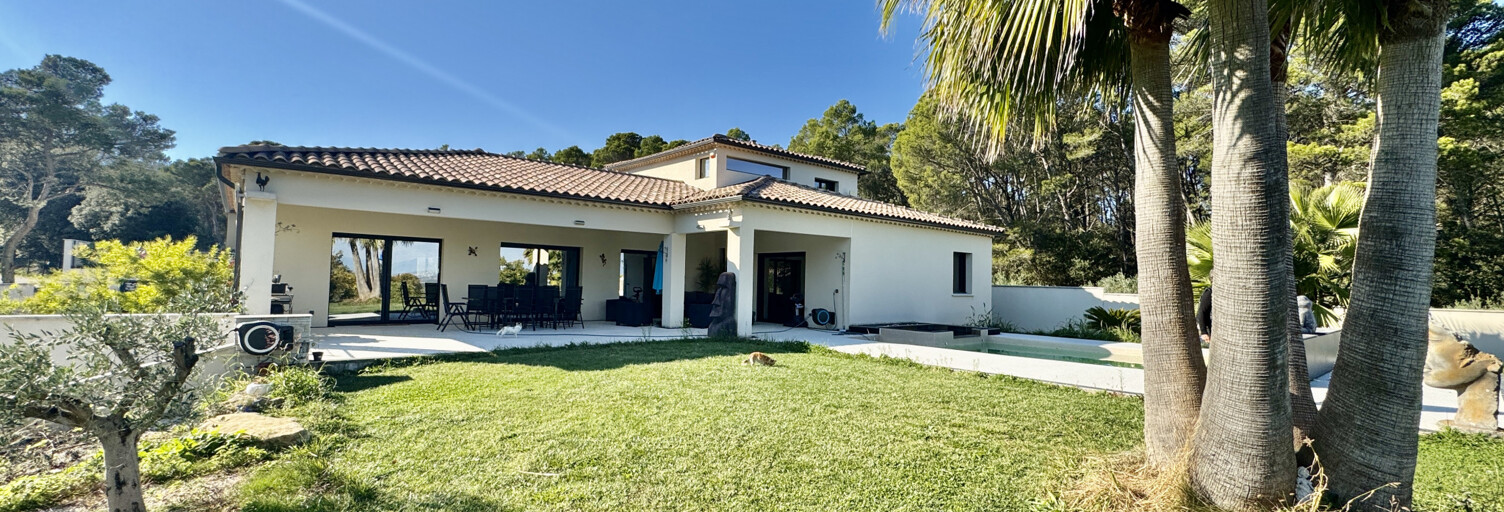 Maison 6 Pièces 203 m² à vendre à Sainte-Cécile-les-Vignes (84290)