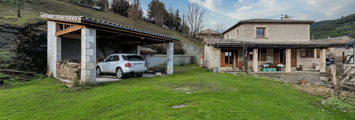 Maison 5 Pièces 105 m² à vendre à Prades (07380)