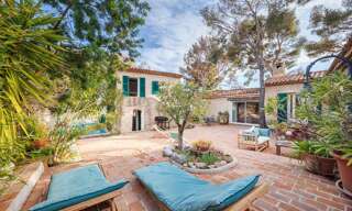 Maison 8 Pièces 215 m² à vendre à Cassis (13260)