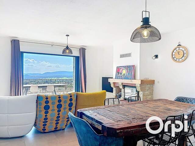 Maison avec vue mer - Piscine chauffée - 7 chambres — photo du bien