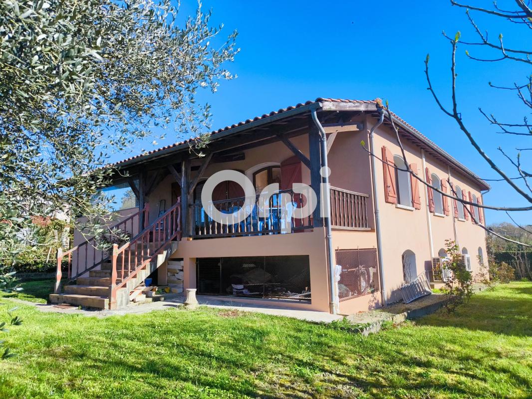 Villa / Maison  T6 à vendre Beaumarchés 32160