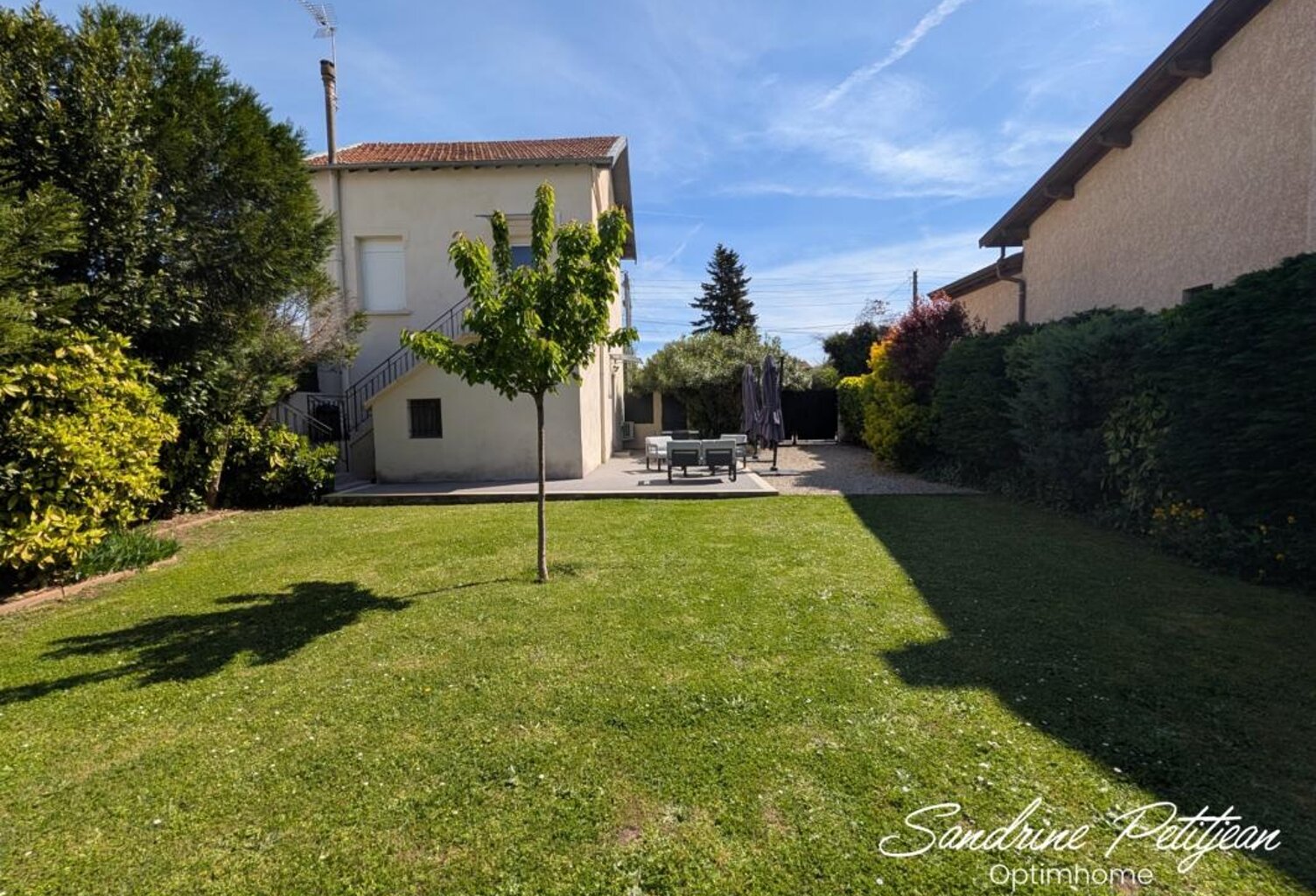Maison à vendre 94 m² - 5 pièces - parcelle 469 m² - Vaulx en Velin Secteur Rize — photo 1