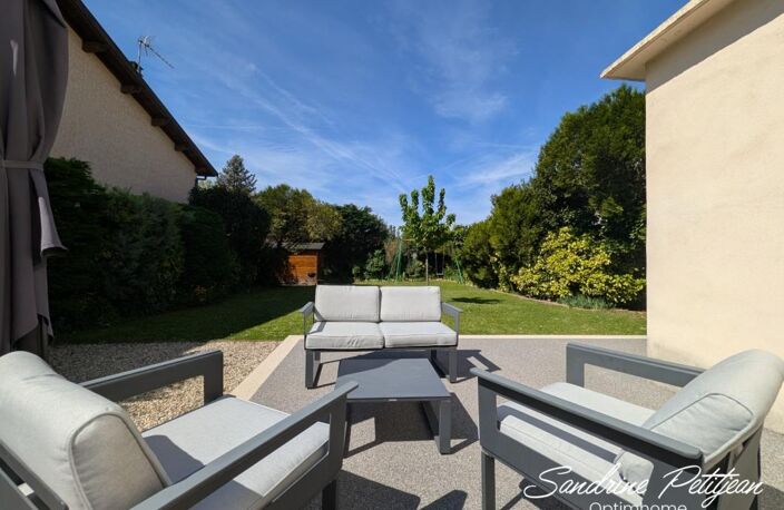 Maison à vendre 94 m² - 5 pièces - parcelle 469 m² - Vaulx en Velin Secteur Rize — photo 3