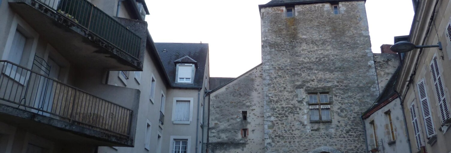 Appartement 1 Pièce  m² à vendre à Vierzon (18100)