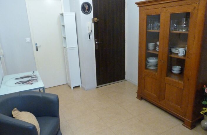 Résidence du Beffroy - Studio Non Meublé de 25 M² — photo 5