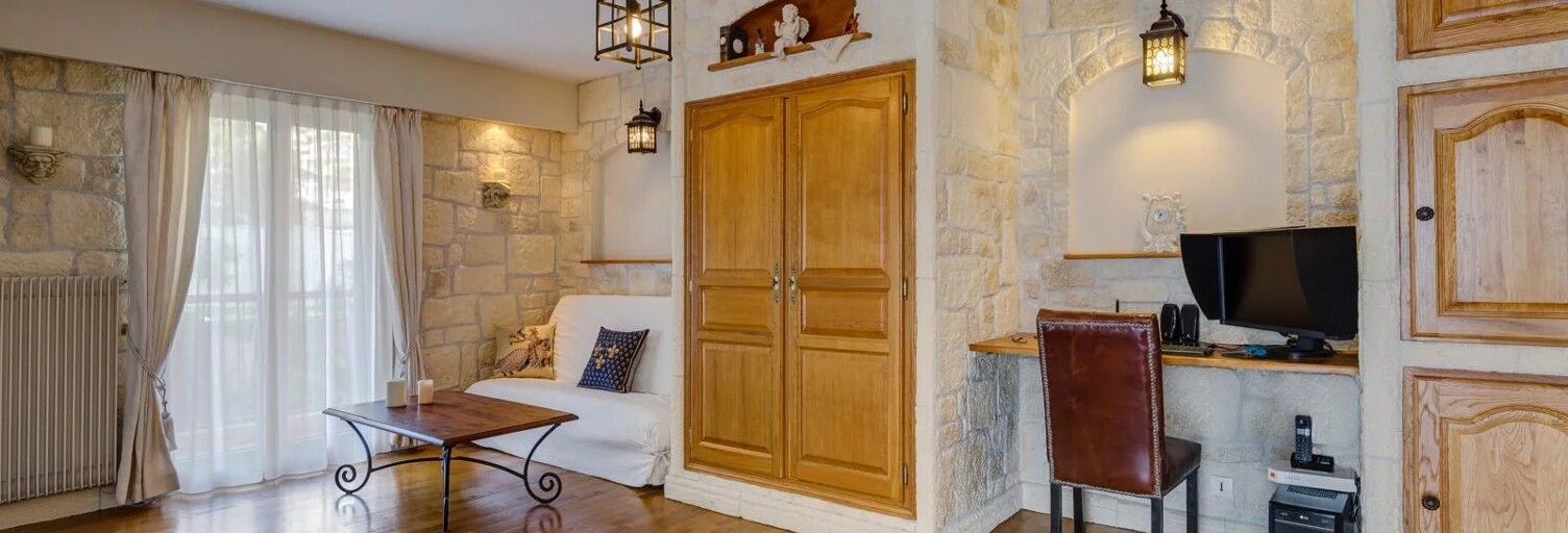 Appartement 2 Pièces 47 m² à vendre à Saint-Laurent-du-Var (06700)