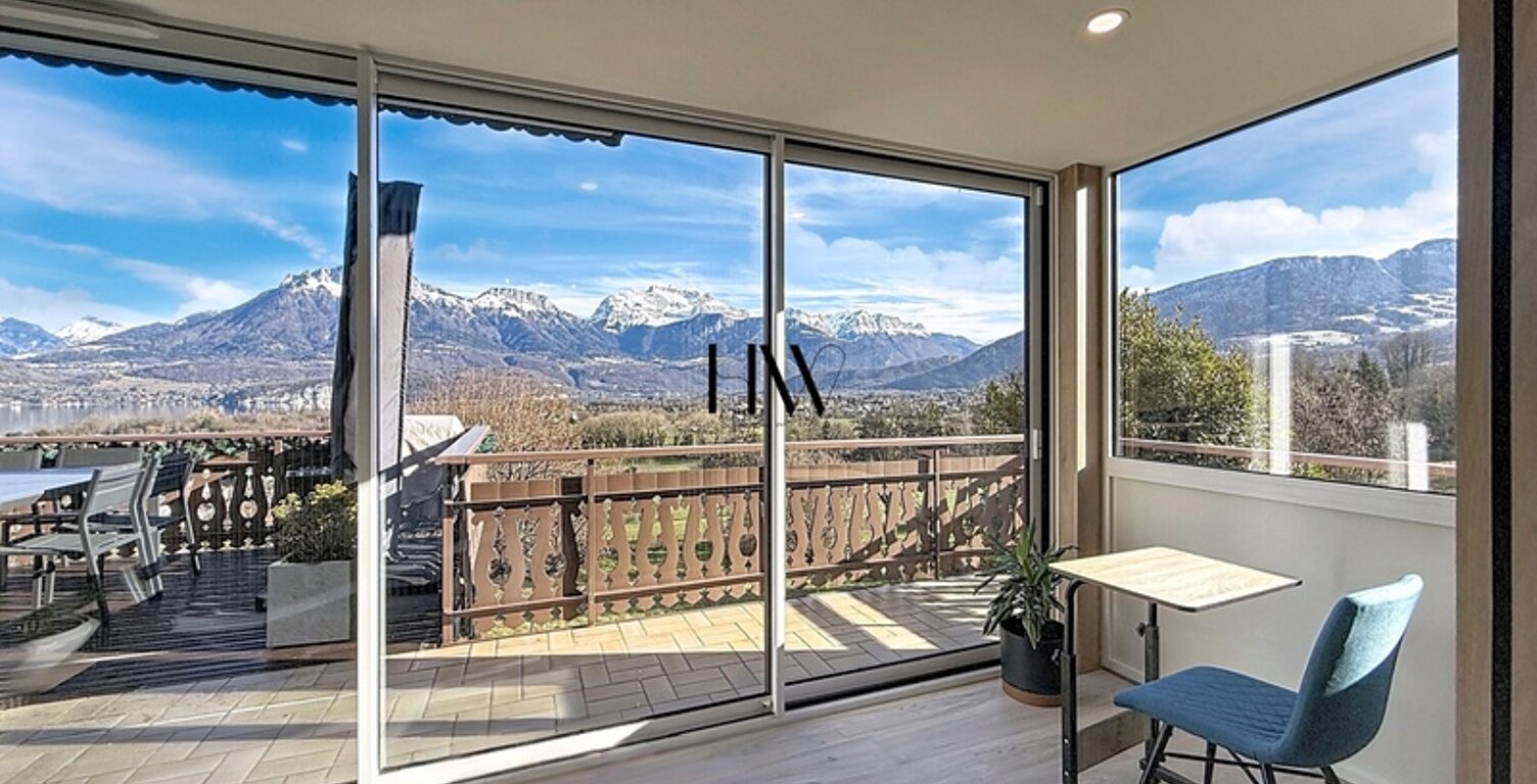 Chalet à vendre - entièrement rénovée avec vue panoramique lac et montagne -  8 pièces SEVRIER (74) — photo 1