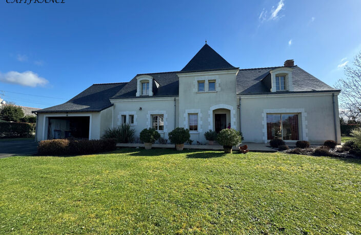 Dpt Maine et Loire (49), à vendre proche d' ANGERS maison P9  Vie de plain pied — photo 4