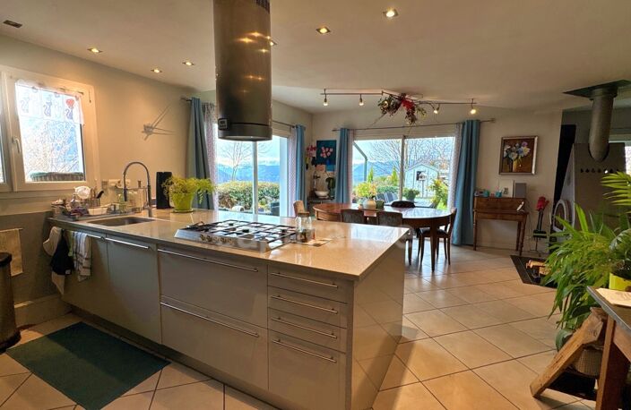 Maison à vendre 6 pièces AITON (73), Vue Dégagée, Maurienne Savoie, 4 chambres, montagne — photo 3