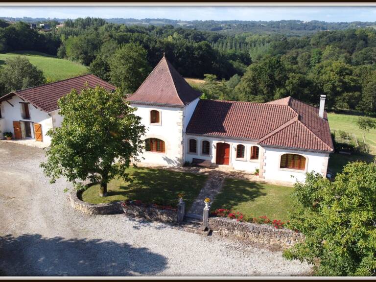 PROPRIETE 13 Ha - MAISON DE MAITRE + APPARTEMENT - CLASSE ENERGIE B — photo 1