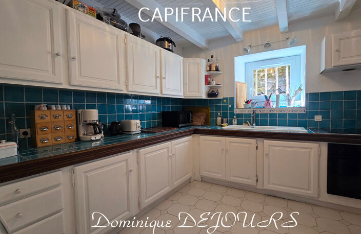 Marcols-les-eaux , maison en pierres : Un bien d’exception où charme, élégance et confort se rencontrent – coup de cœur immédiat garanti ! — photo 3