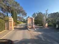 Appartement à vendre 2 pièces SAINT RAPHAEL (83), 2 piscines, golf, gardien, snack, aire de jeux pour enfants !! — photo 4