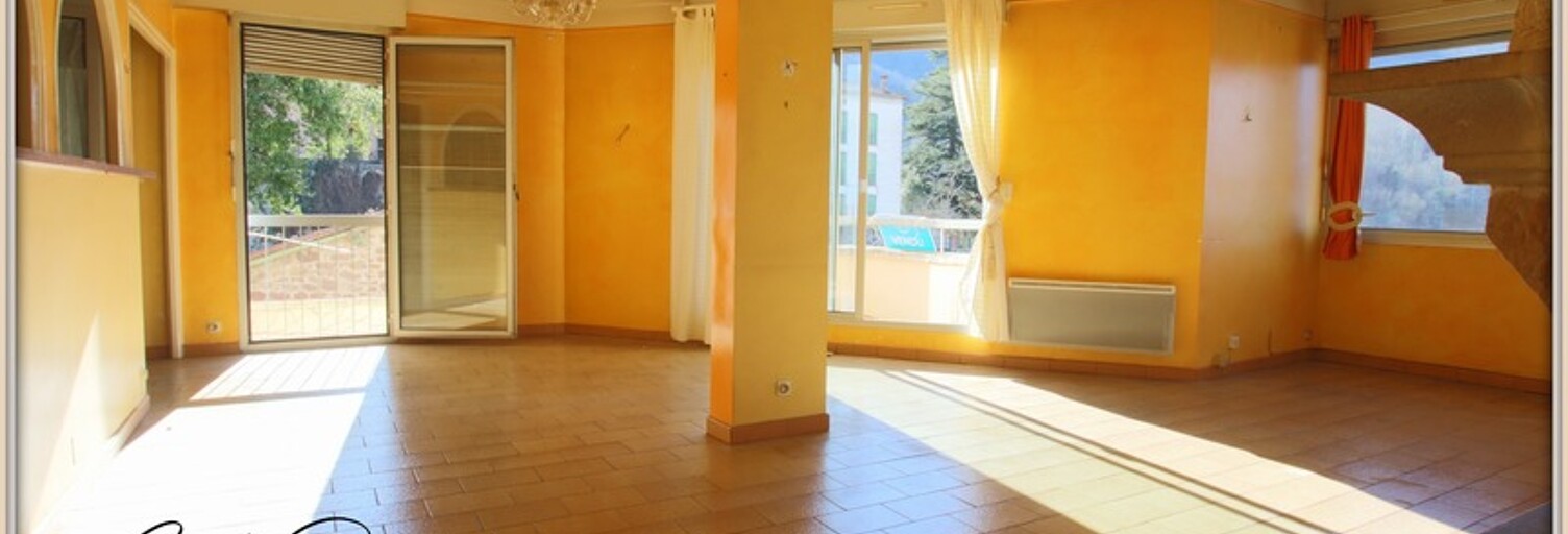 Immeuble  139 m² à vendre à Saint-Laurent-de-Cerdans (66260)