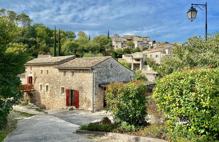 Dpt Gard (30), à vendre proche de BARJAC, aux portes de l'Ardèche, ancien Mas avec gîtes de 350 m² - Terrain de 5 000 m² avec piscine — photo 3