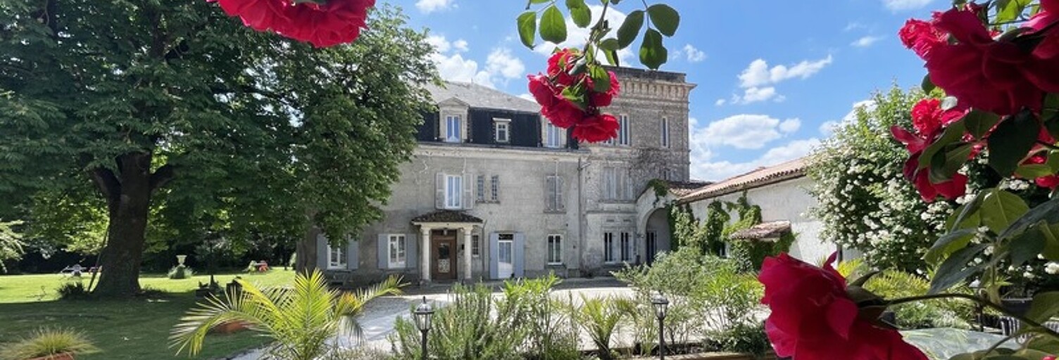 Maison 22 Pièces 700 m² à vendre à Cognac (16100)