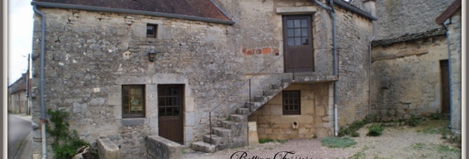 Maison 4 Pièces 120 m² à louer à Poiseul-la-Ville-et-Laperrière (21450)