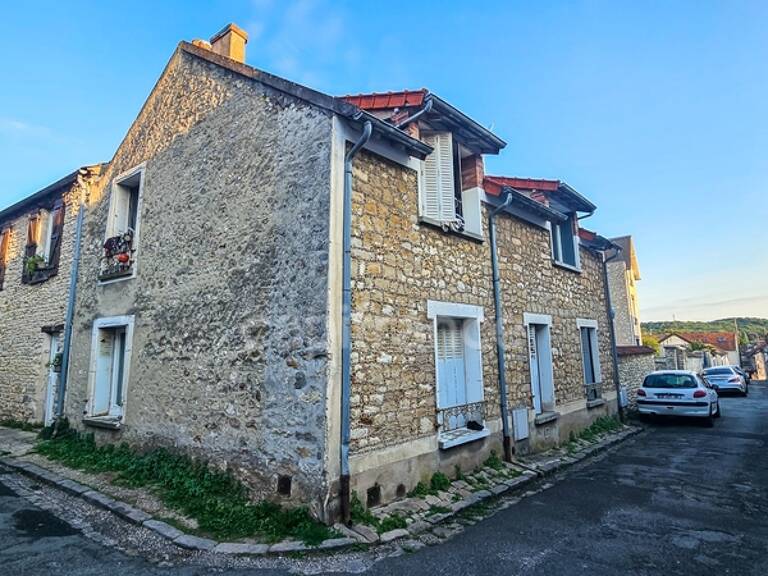 Appartement T1 en bon état avec place de parking privative à vendre 1 pièces ETRECHY (91) — photo 1